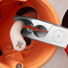 Cleste de dezizolat indepartat izolatie